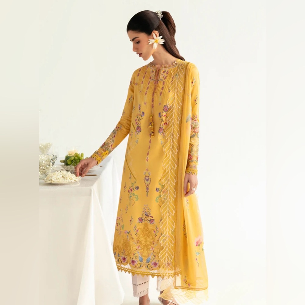 Chic Yellow Floral Long Sleeve Dress